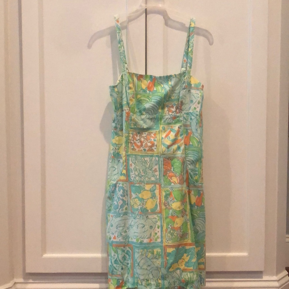 Lilly Pulitzer size 8